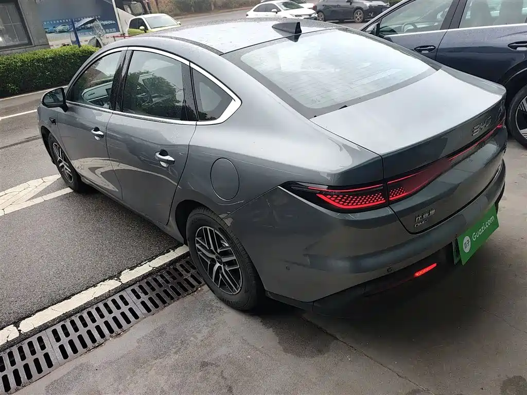 Seal 05 DM-i DM-i Smart Drive 120 KM Flagship