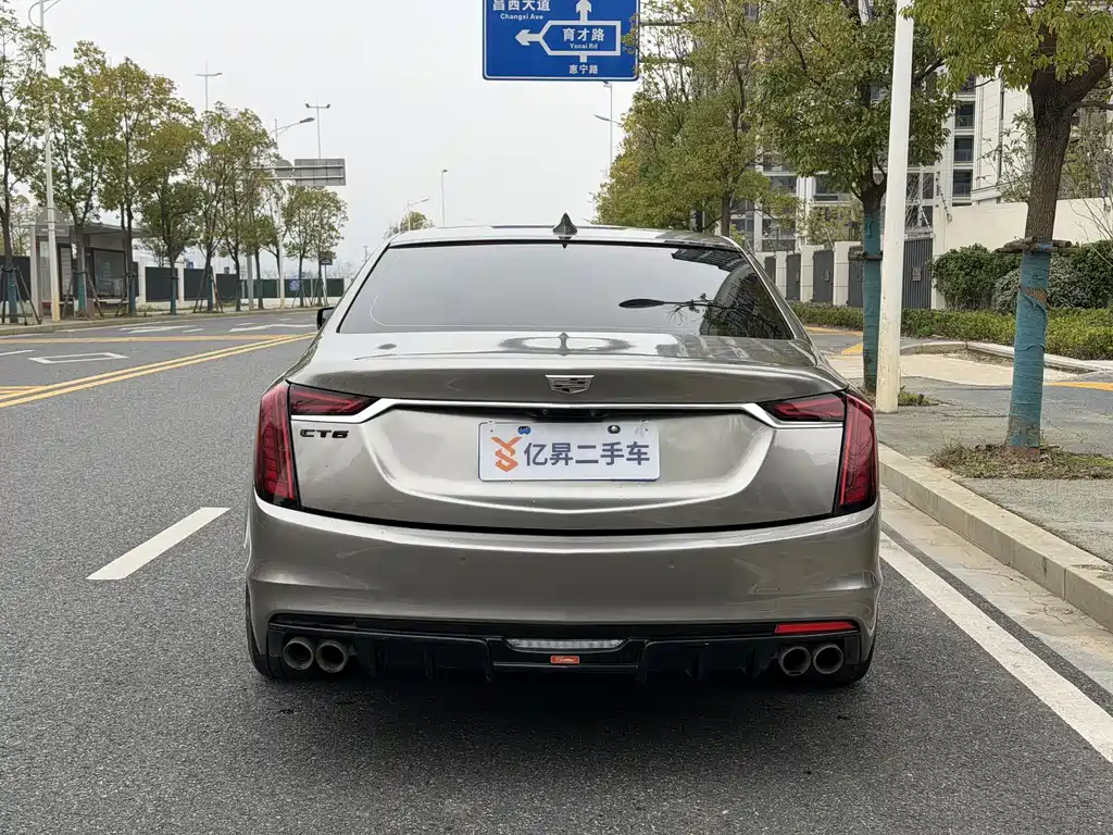 Cadillac XT6 28 T 6-seat Luxury