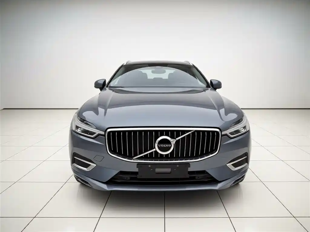 Volvo XC60 T5 4 WD Smart Vision Luxury