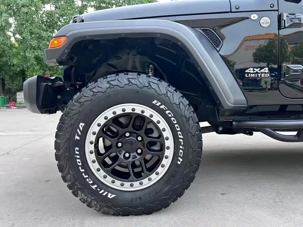 Wrangler 牧马人 2020款 2.0 T 加规版