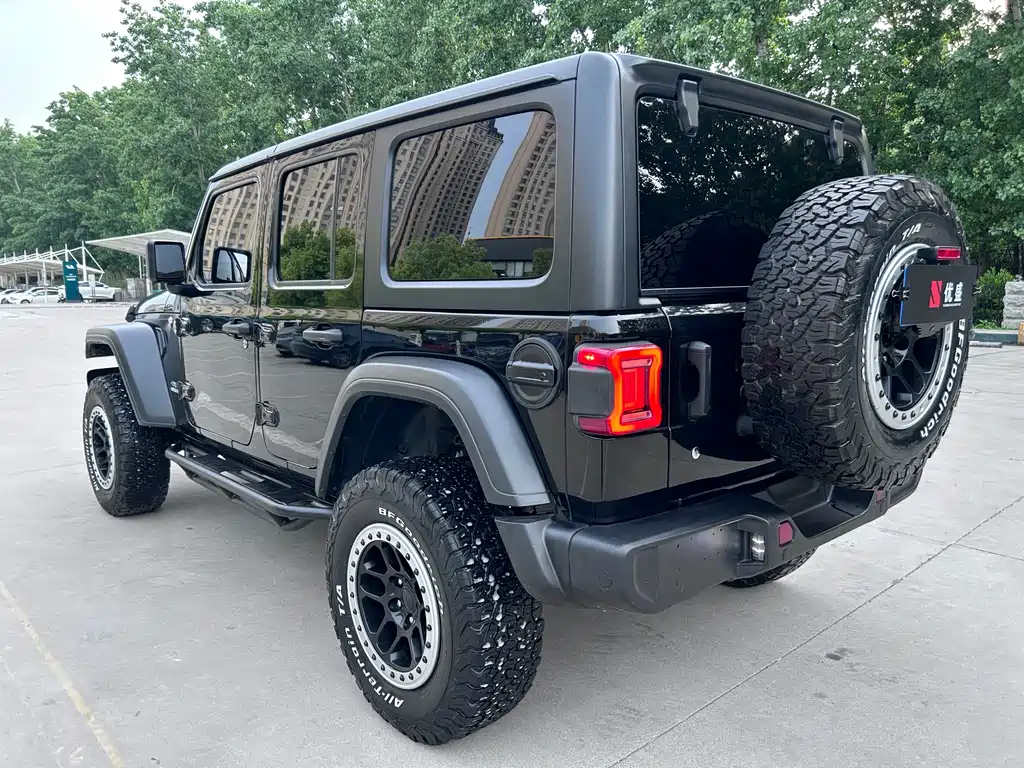 Wrangler 牧马人 2020款 2.0 T 加规版