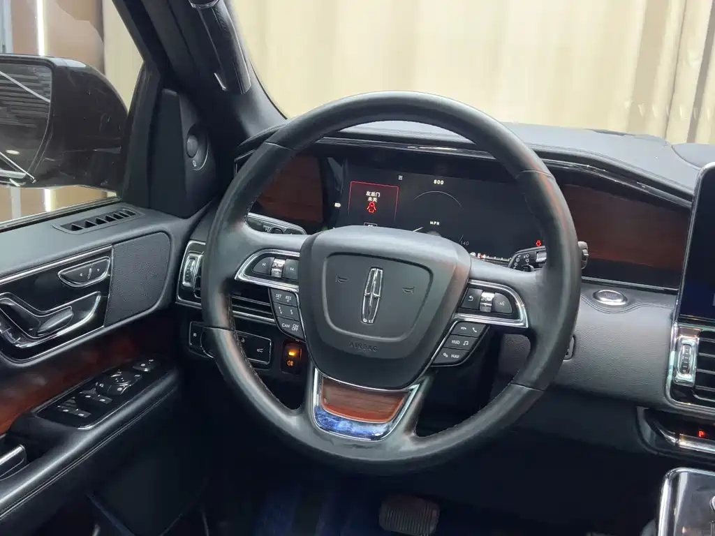 Navigator 3.5 T US Spec
