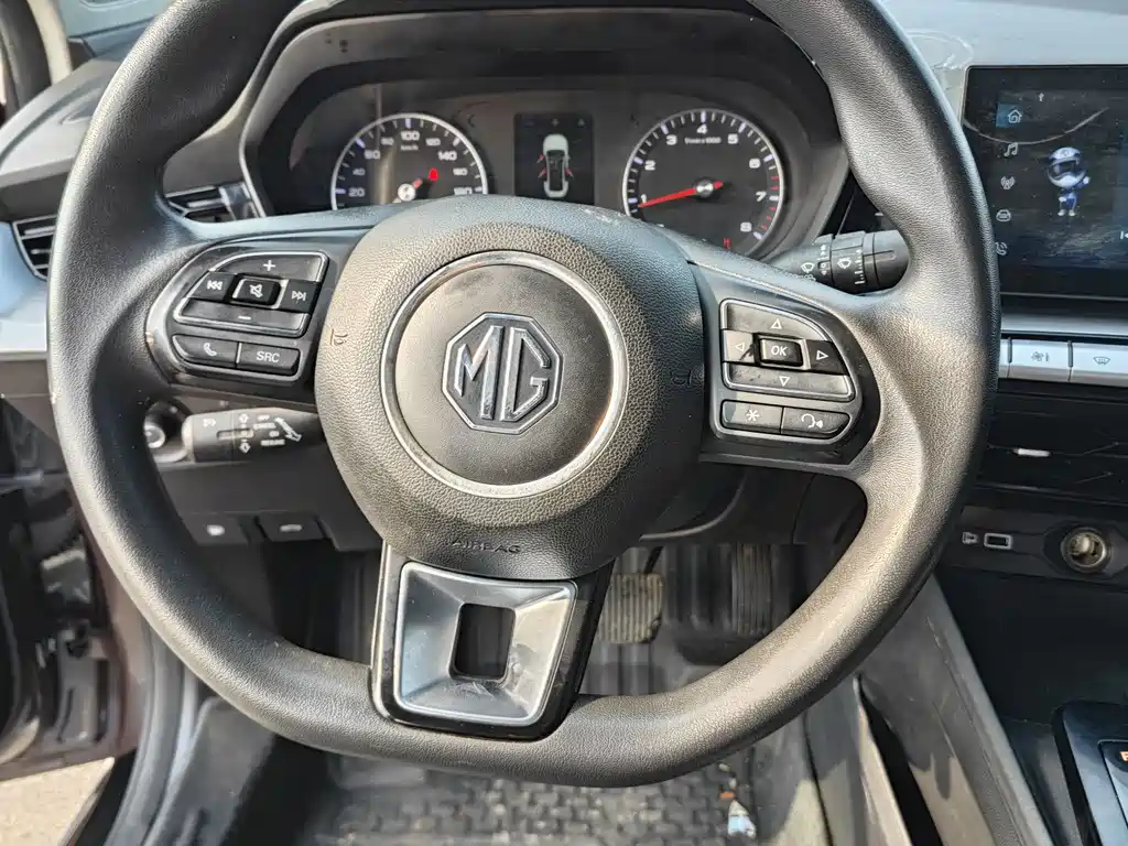 MG5 180 DVVT CVT Style