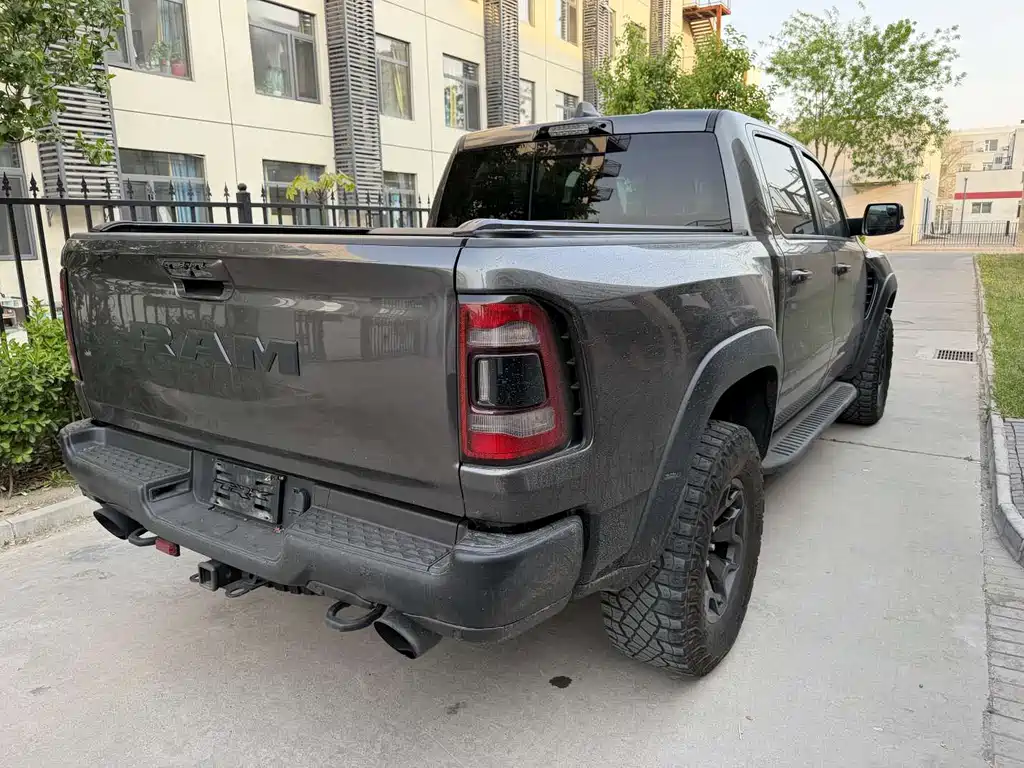 RAM Trucks 6.2 T Auto