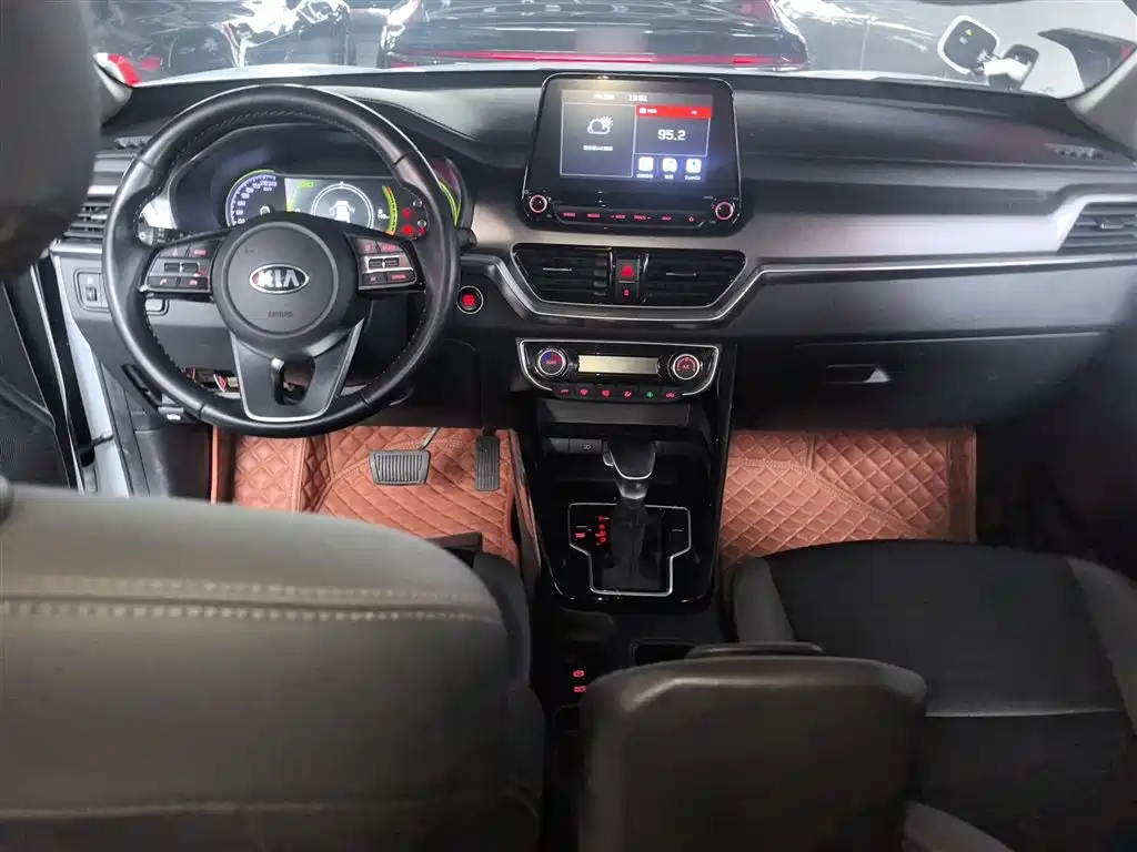 Sportage 2.0 L Auto Smart Enjoyment Luxury