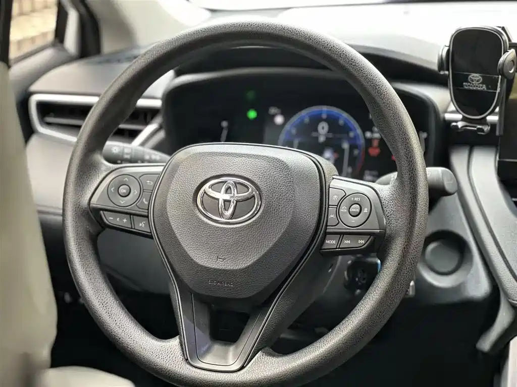 Corolla Cross 2.0 L Pioneer