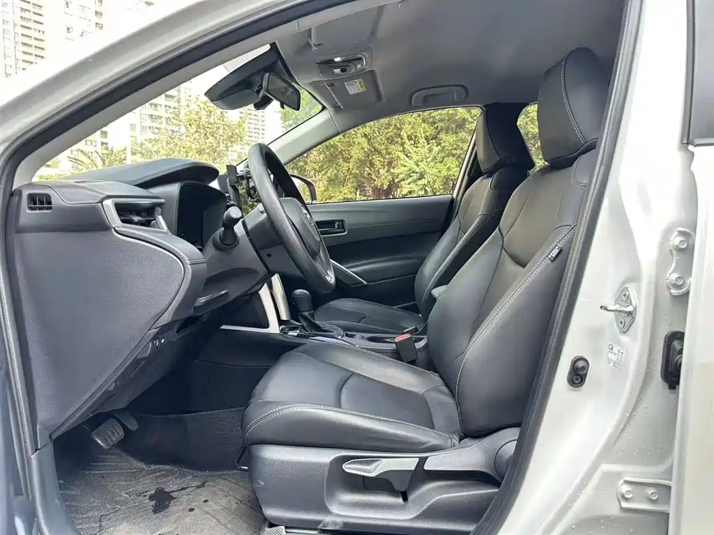 Corolla Cross 2.0 L Pioneer