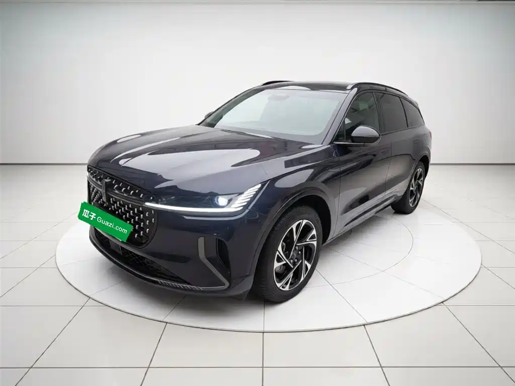 Nautilus 2.0 T 4 WD Comfort Supreme Hybrid
