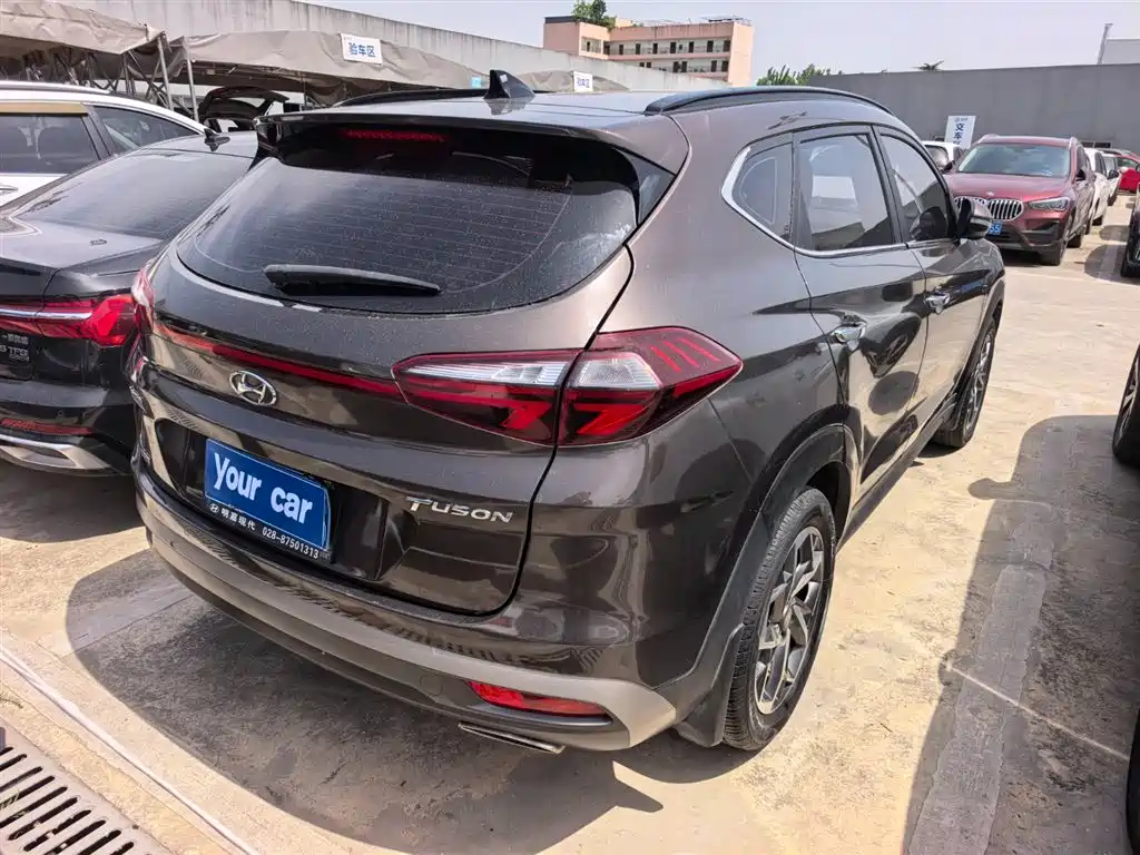 Tucson 280 TGDi DCT 2 WD Fashion CN-V