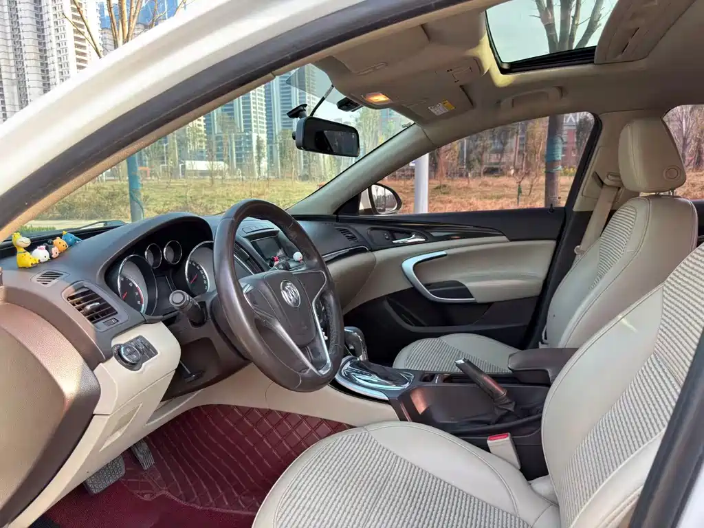 Regal 2.0 L Leading Fashion