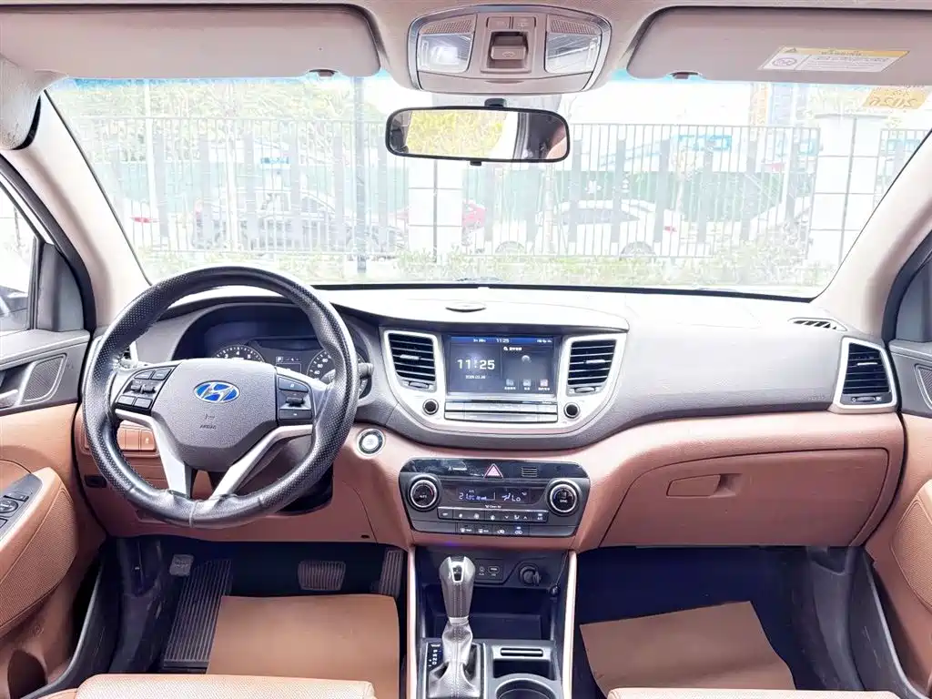 Tucson 1.6 T DCT 2 WD Intelligent