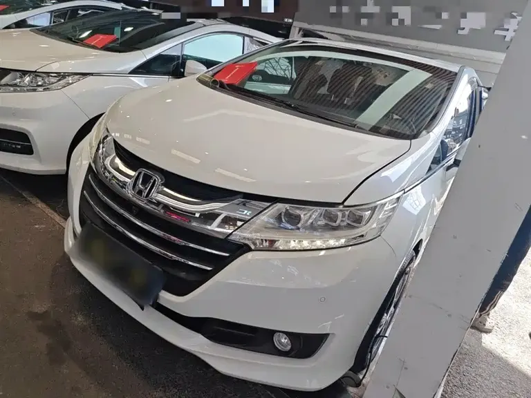 Honda Odyssey Facelift 2.4 L Supreme