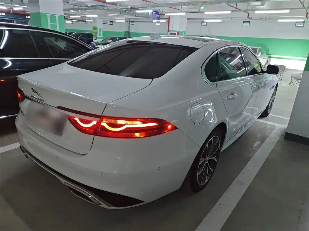 Jaguar XFL XFL 2.0 T P250 2 WD Elite Sport