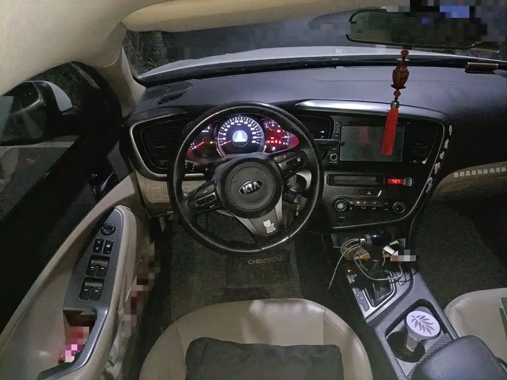 Kia K5 起亚K5 2014款 2.0 L 自动GL