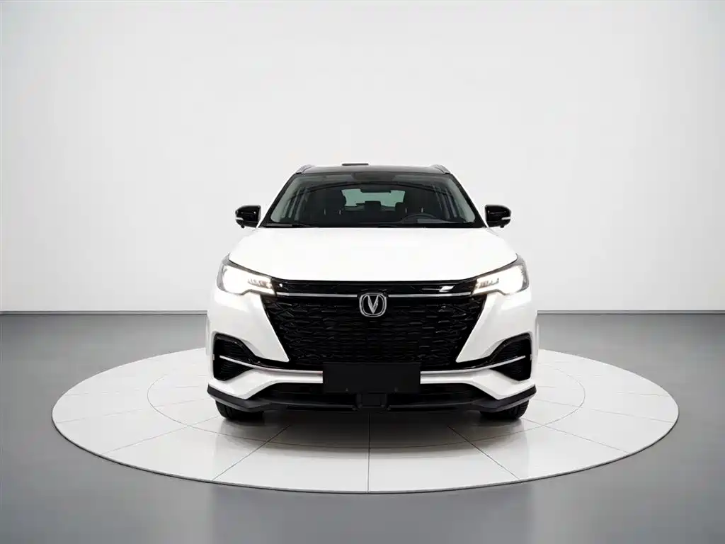 Changan CS55 PLUS Blue Whale 1.5 T Manual Luxury