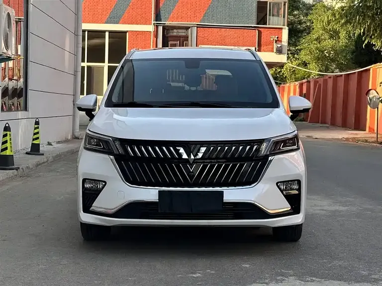 Wuling Jiachen 1.5 T CVT Premium Flagship