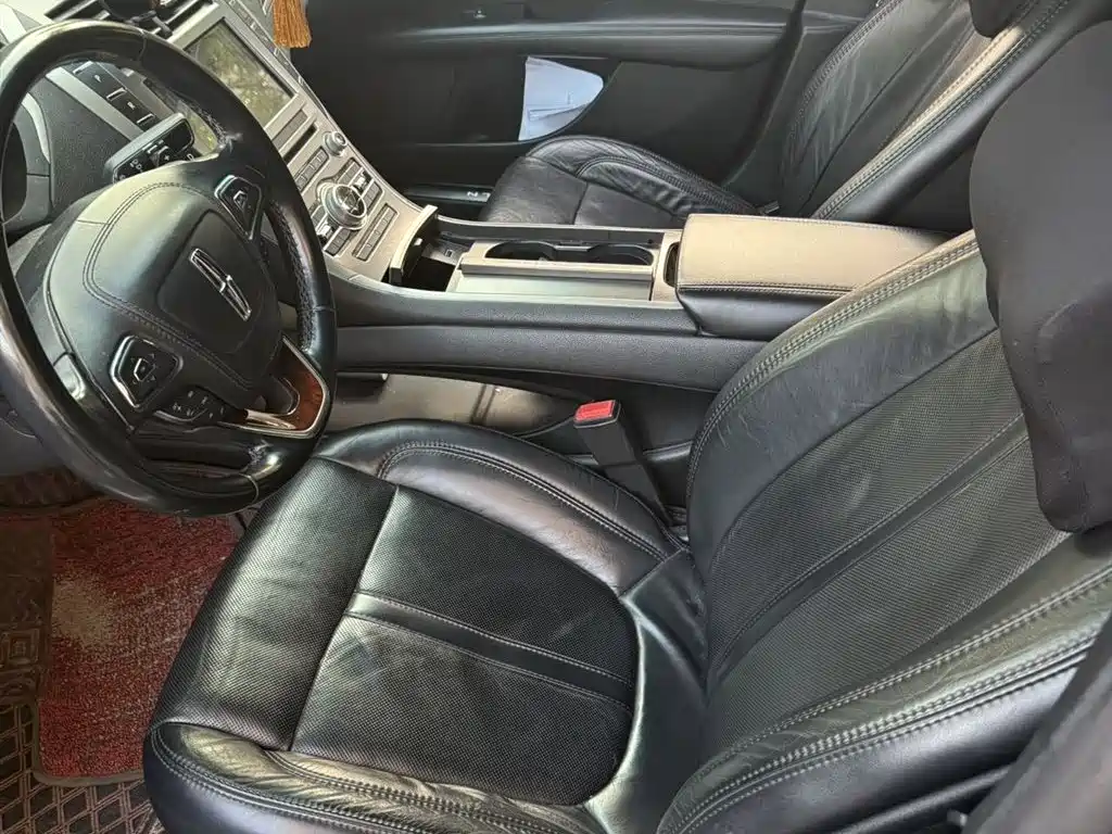 Lincoln MKZ 2.0 T Premium