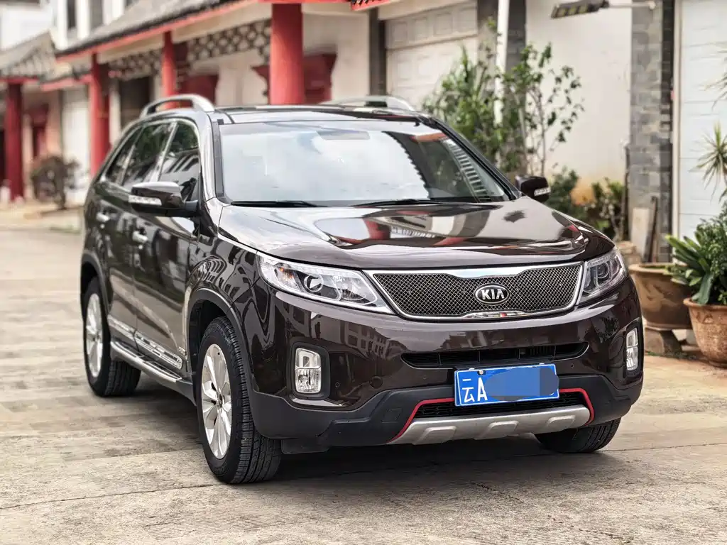 Sorento 索兰托 2013款 2.2 T 5座柴油豪华版