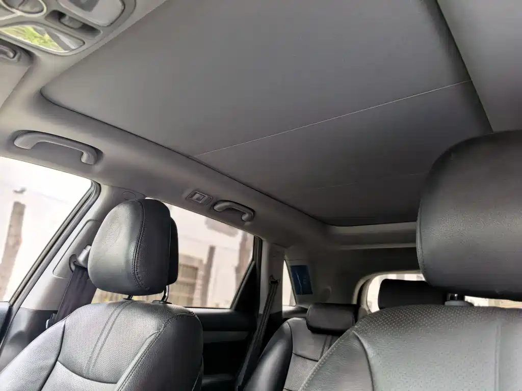 Sorento 索兰托 2013款 2.2 T 5座柴油豪华版
