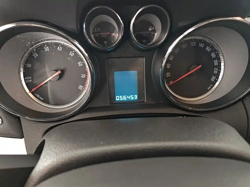 Encore 1.4 T Auto 2 WD Urban Elite