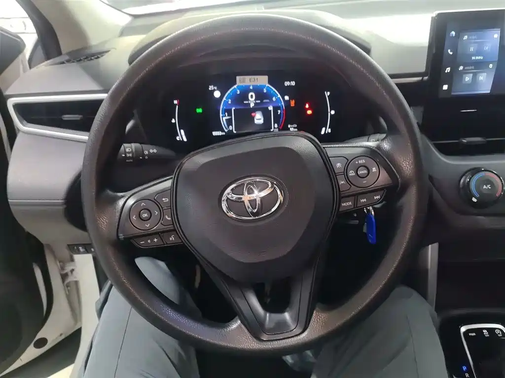 Corolla Cross 2.0 L Pioneer
