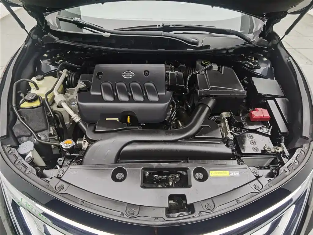 Teana 2.0 L XL Comfort