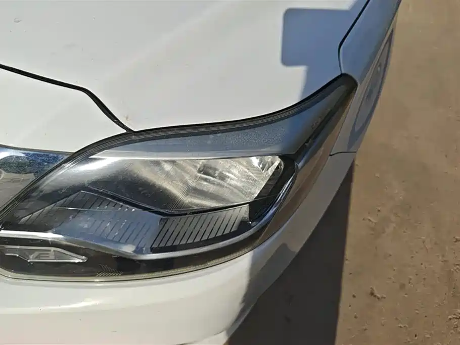Yuexiang V3 1.4 L Manual Bliss CN-IV
