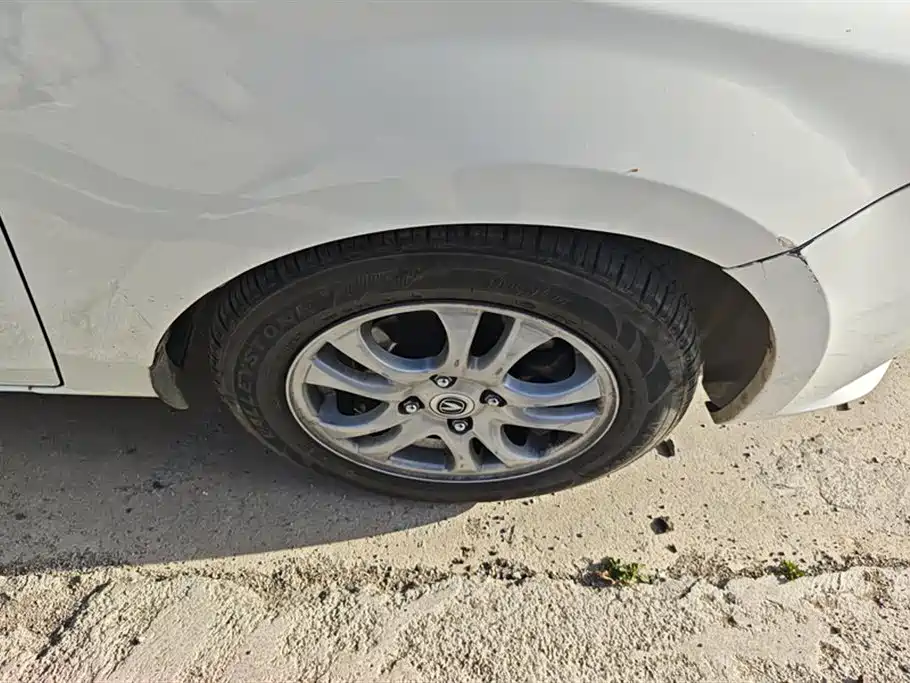 Yuexiang V3 1.4 L Manual Bliss CN-IV