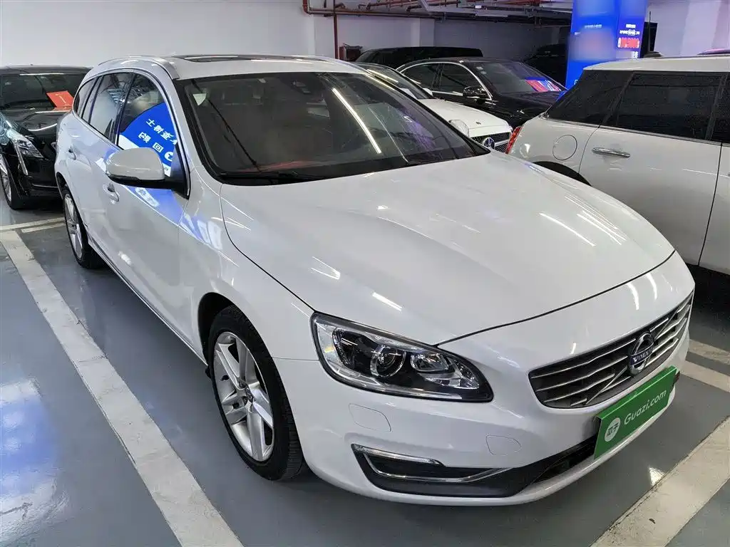 Volvo V60 Facelift T5 Smart Grace