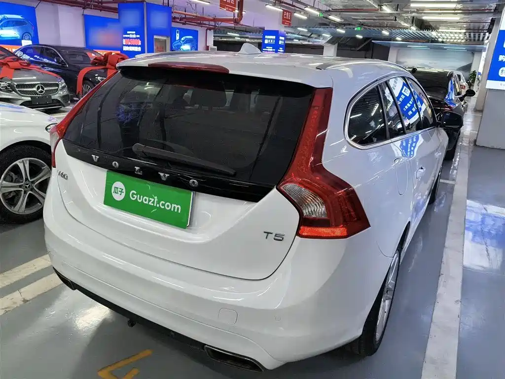 Volvo V60 Facelift T5 Smart Grace