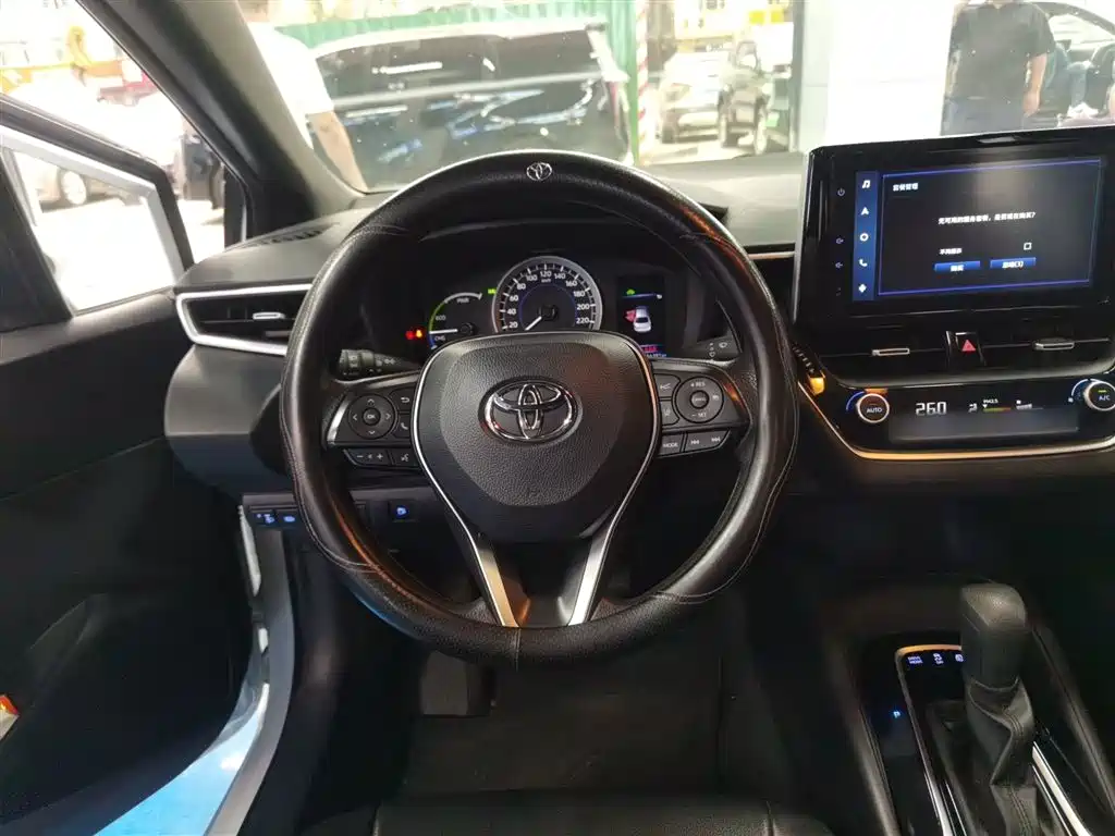 Levin Dual Engine 1.8 H E-CVT Luxury