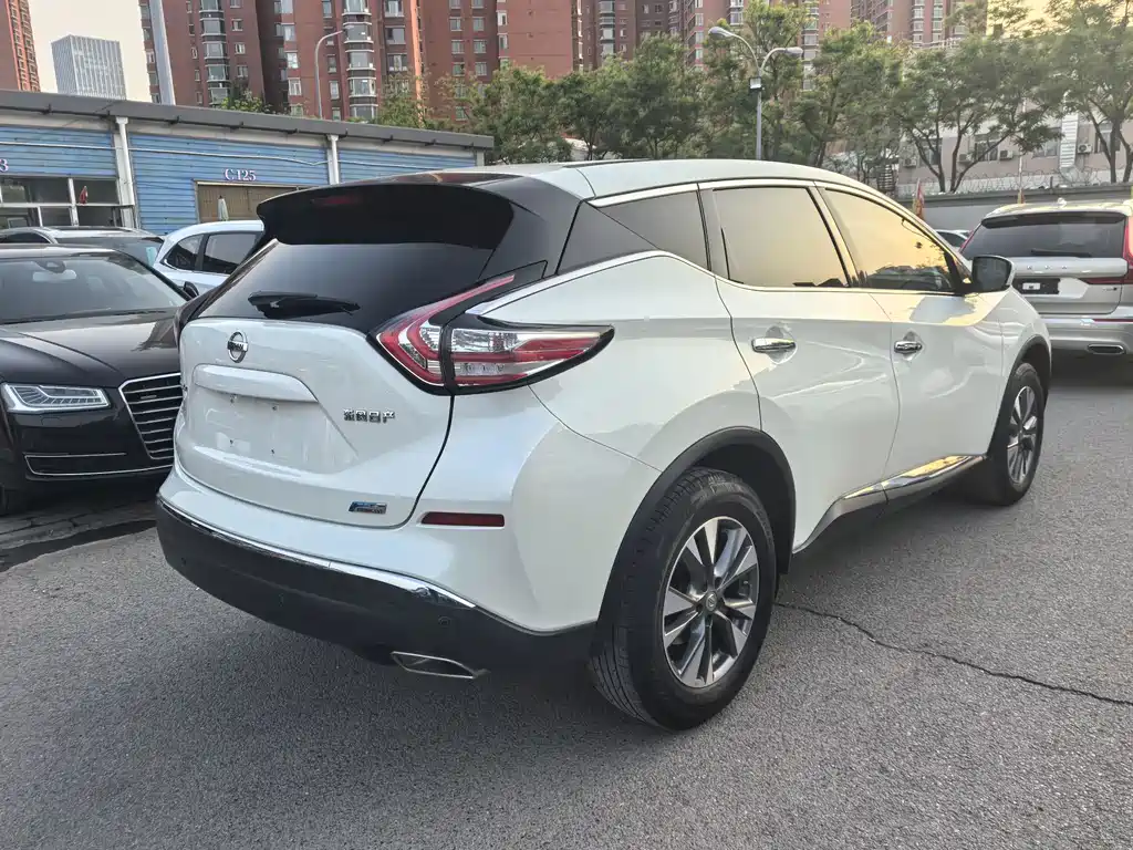 Murano 2.5 L XL 2 WD Connected Luxury