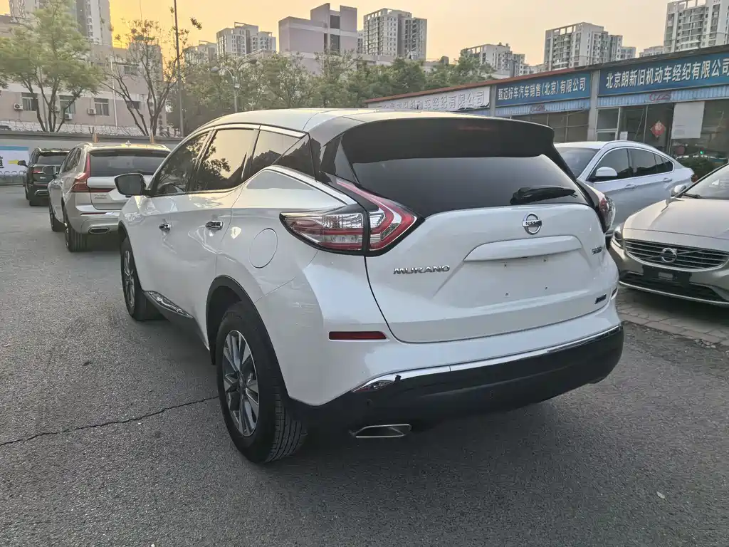 Murano 2.5 L XL 2 WD Connected Luxury