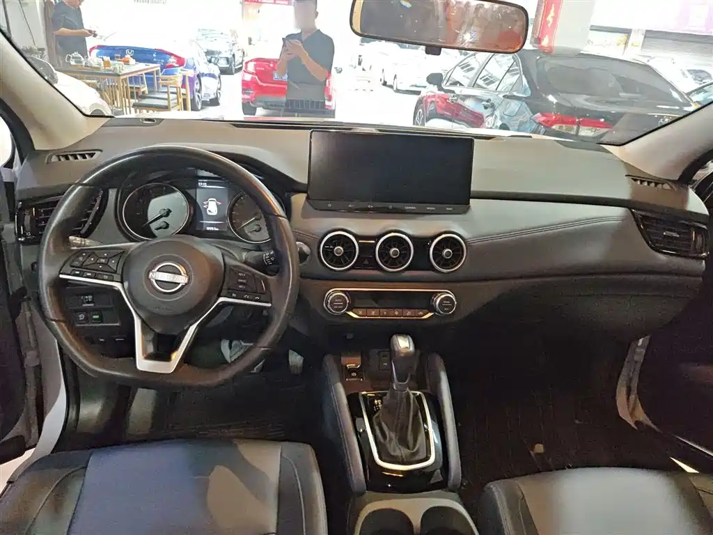 Qashqai Honor 2.0 L CVT XV+ Leading