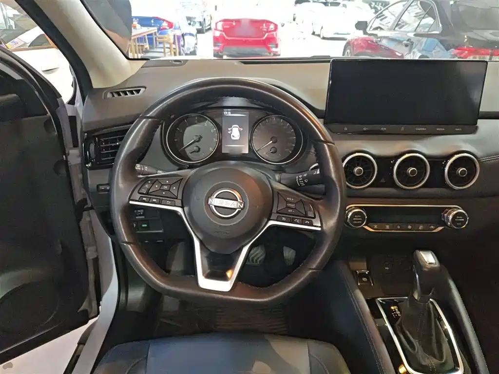 Qashqai Honor 2.0 L CVT XV+ Leading