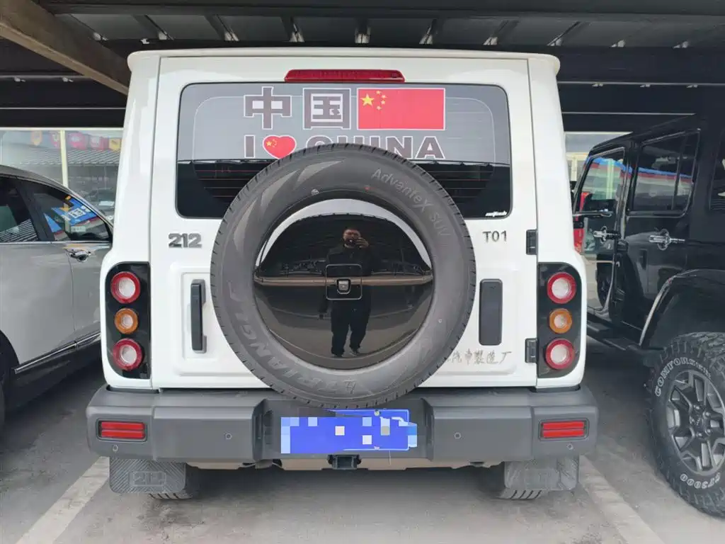 212 T01 2.0 T Mechanic