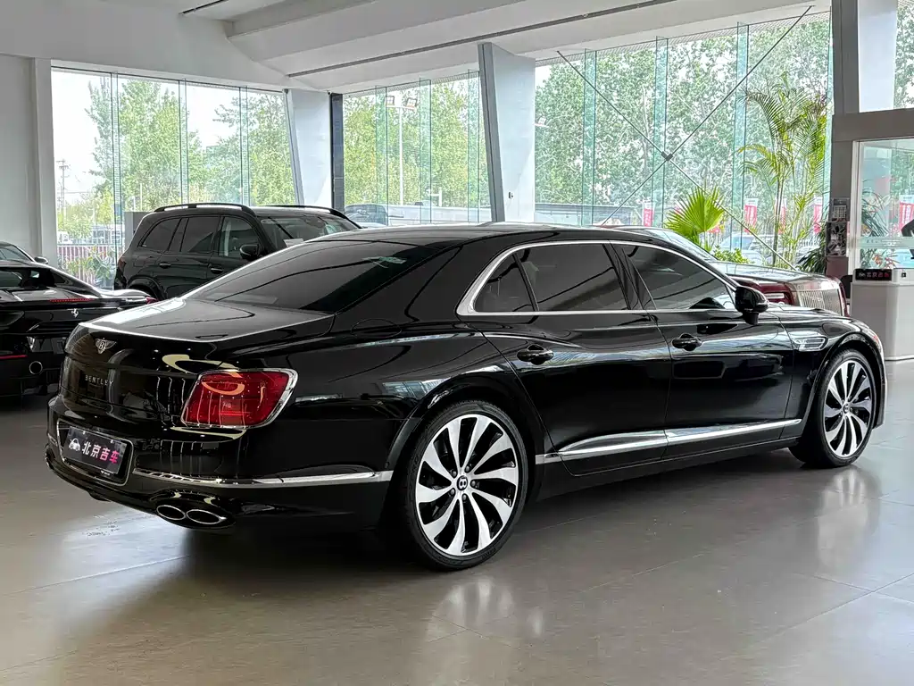Flying Spur 4.0 T V8 Elegant Degree