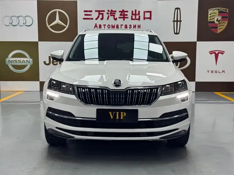 Skoda Karoq TSI280 Luxury Enjoyment
