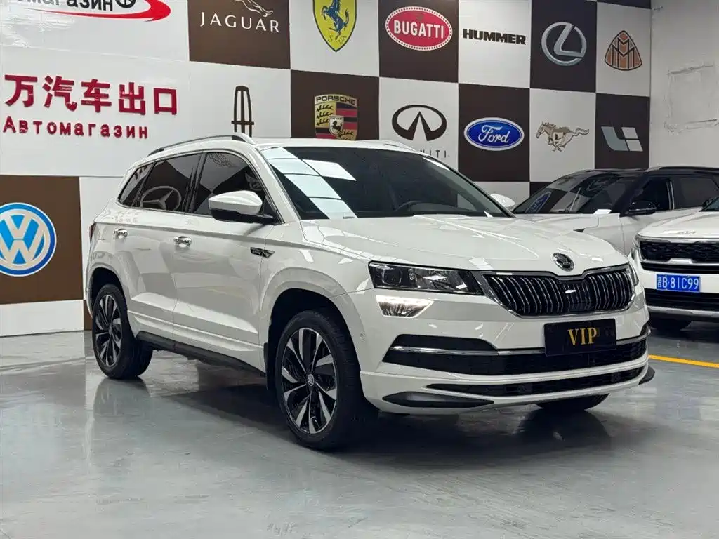 Karoq TSI280 Luxury Enjoyment