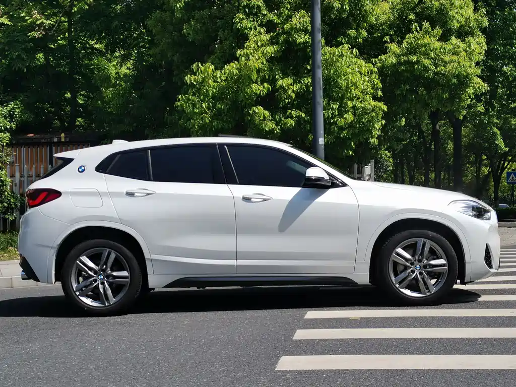 BMW X2 sDrive25 i M Sport Package