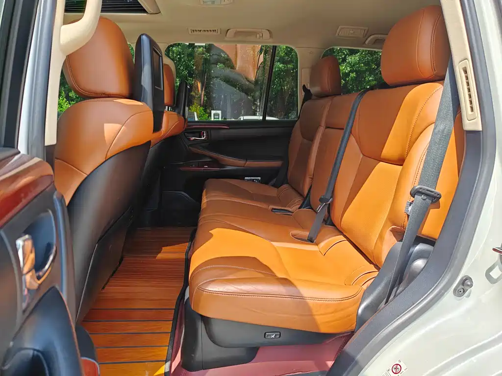 Lexus LX LX570 Middle East