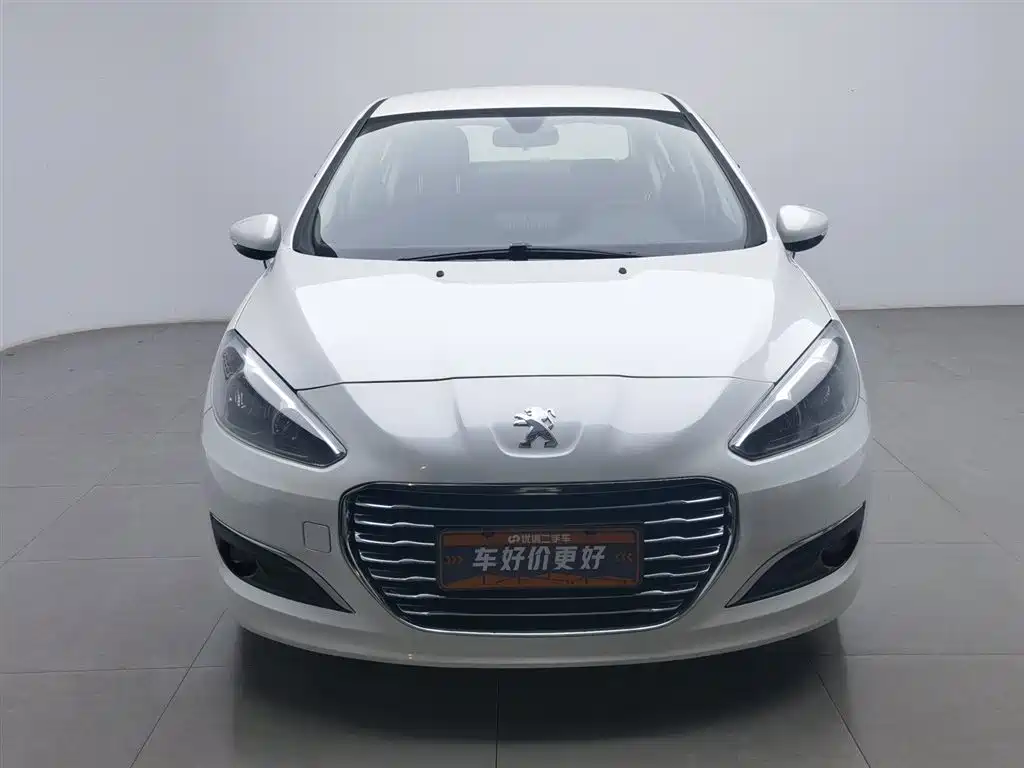 Peugeot 308 Pleasure Classic 1.6 L Manual Superior Style