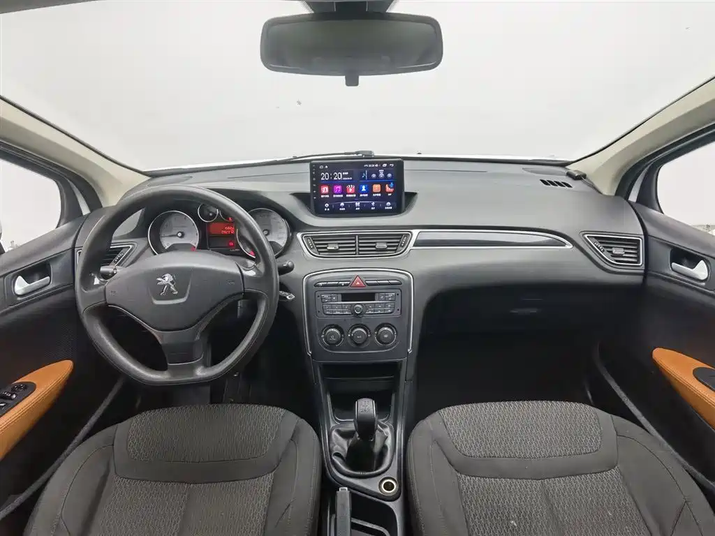 Peugeot 308 Pleasure Classic 1.6 L Manual Superior Style