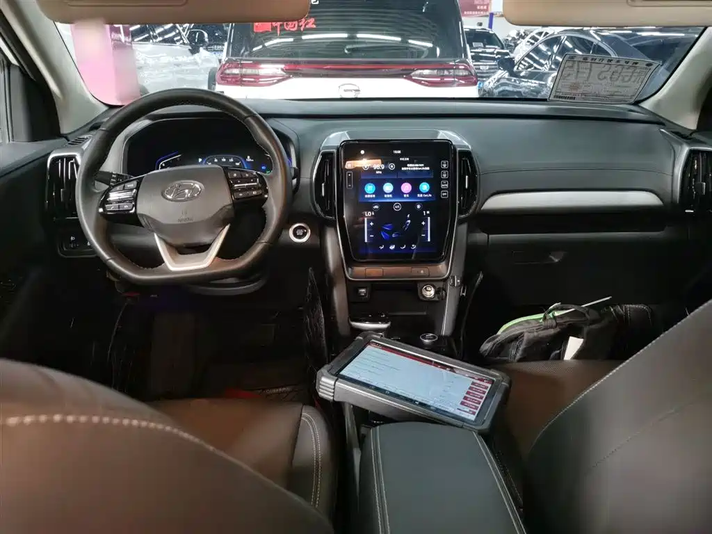 Hyundai ix35 2.0 L Auto 2 WD GLS Leading