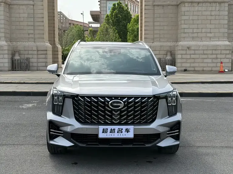 GAC Trumpchi GS8 Navigator Series 2.0 TGDI 2 WD Luxury Connected (7-seat)