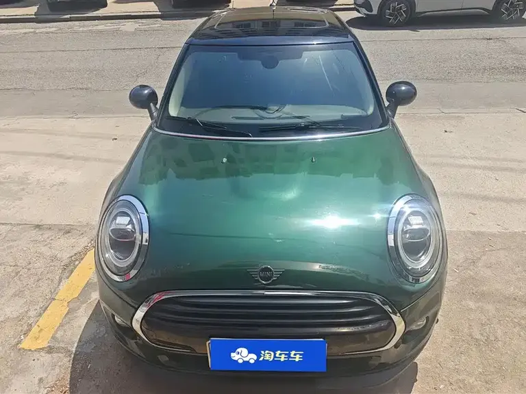 MINI 1.5 T COOPER Classic 5-door