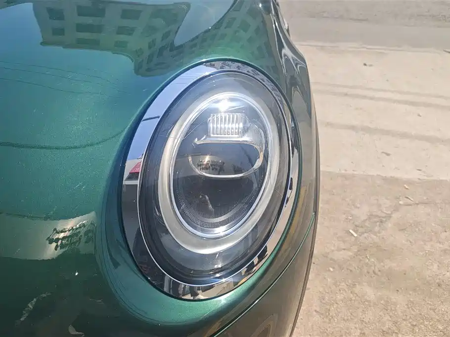 MINI 1.5 T COOPER Classic 5-door