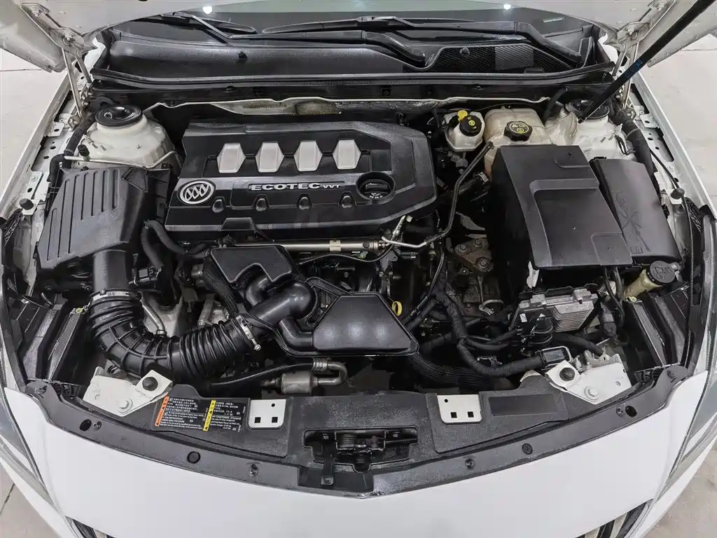 Regal 2.0 L Leading Fashion