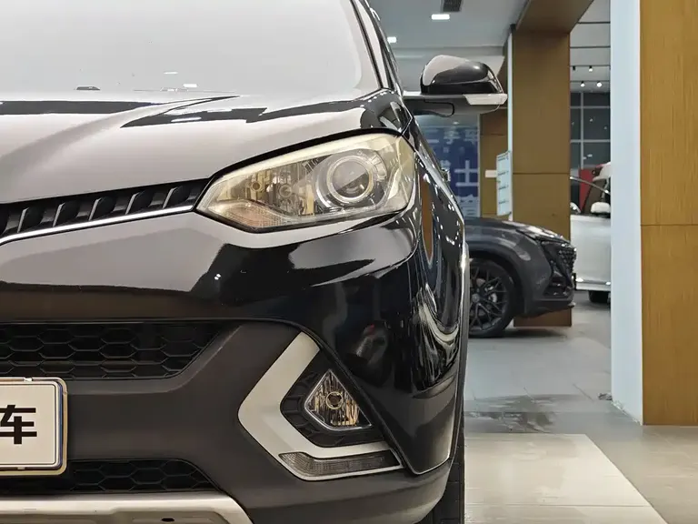 MG Ruiteng 锐腾 2015款 2.0 TGI TST豪华版