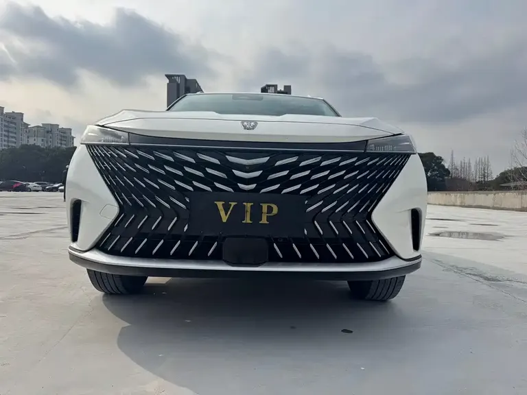 Roewe RX5 1.5 T Super Sense Elite